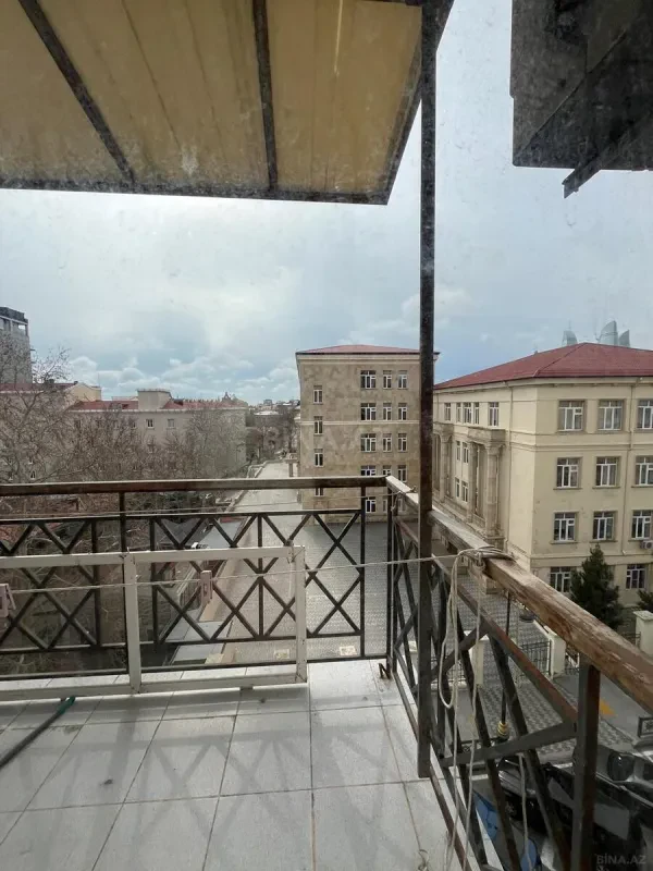 Kirayə verilir 3 otaqlı mənzil 100 m²