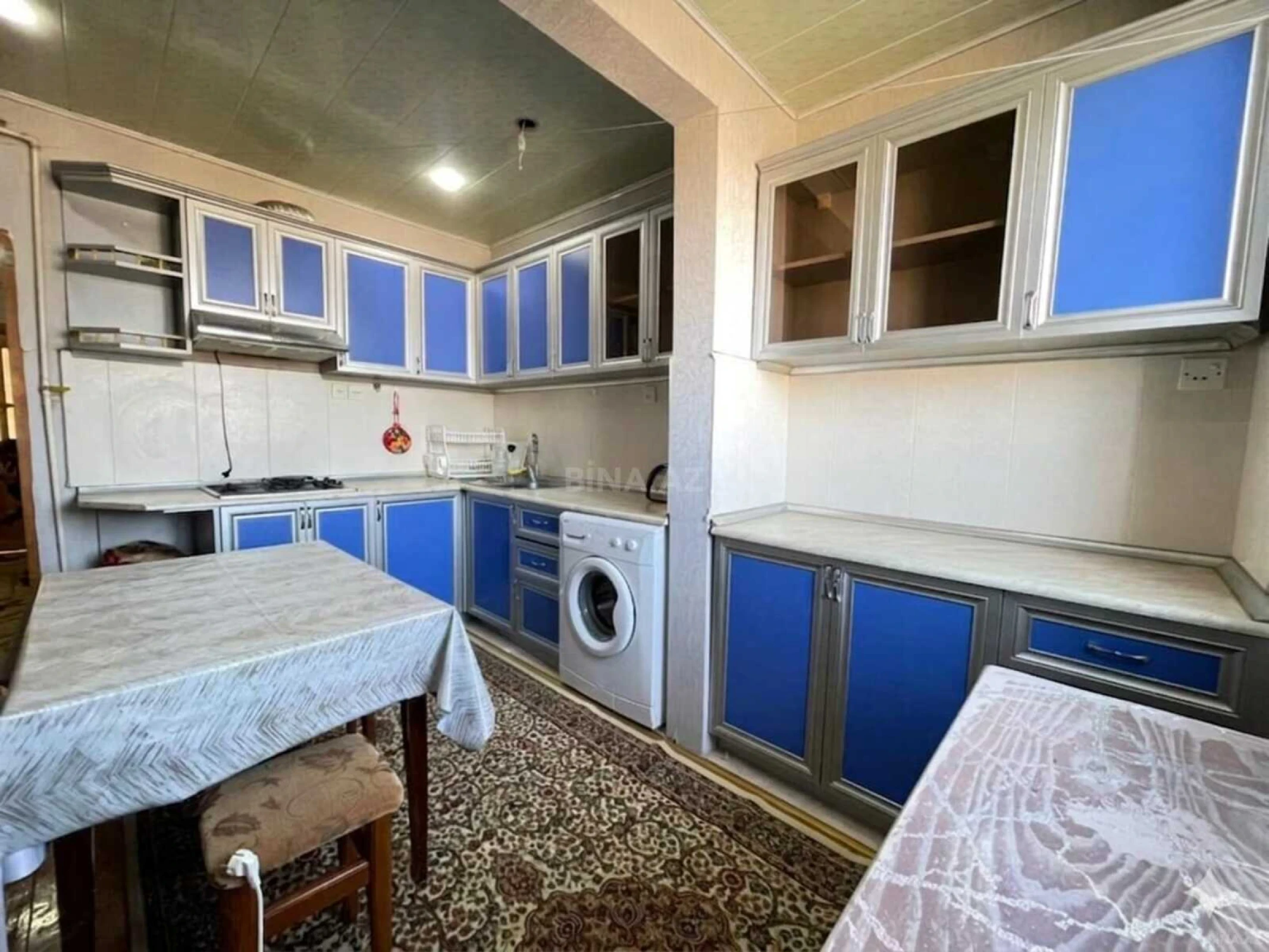 Kirayə verilir 2 otaqlı mənzil 55 m²