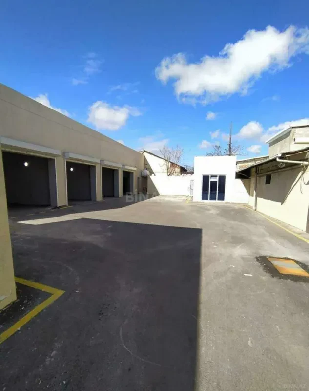 Satılır obyekt 350 m²
