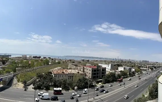Satılır 4 otaqlı mənzil 169 m²