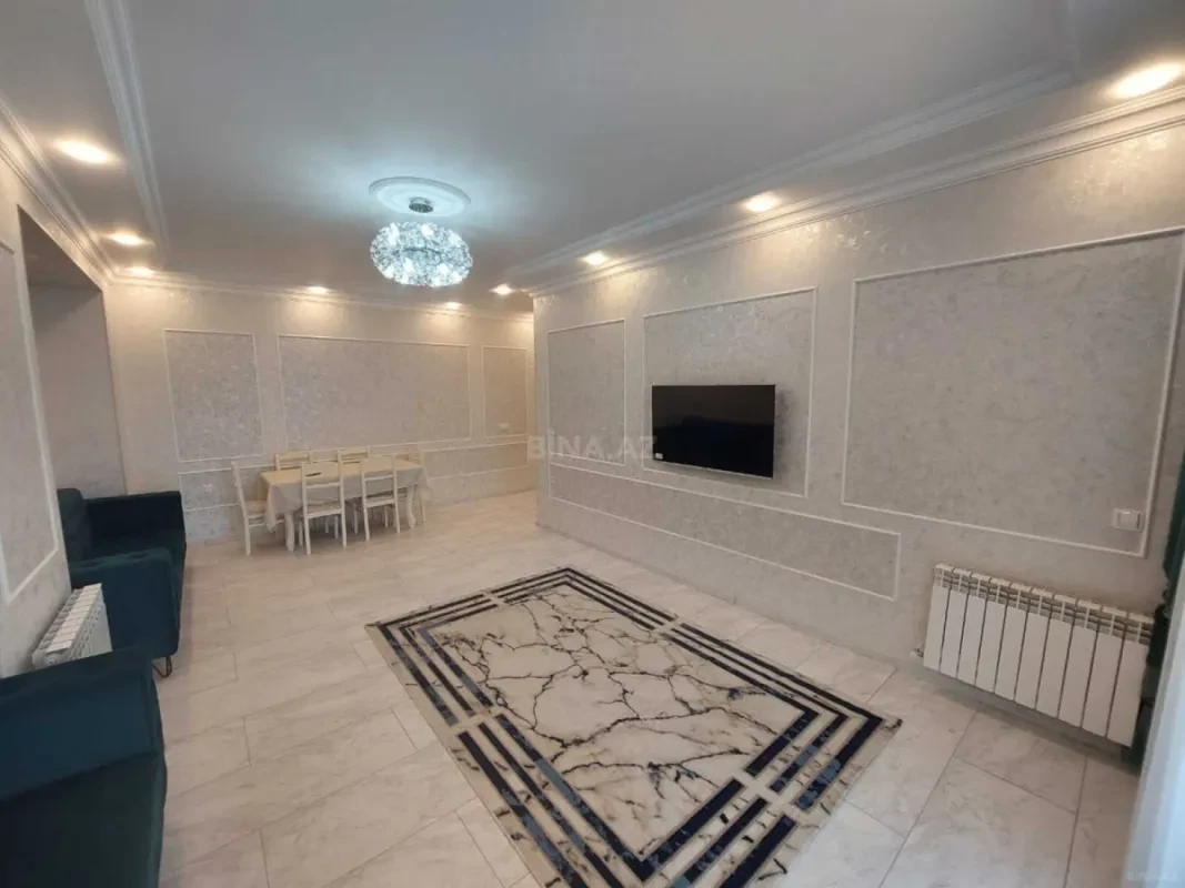Kirayə verilir 3 otaqlı mənzil 148 m²