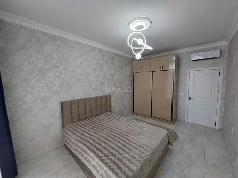 Kirayə verilir 3 otaqlı mənzil 148 m²