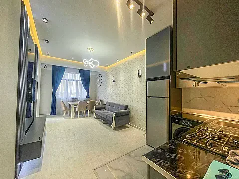 Kirayə verilir 2 otaqlı mənzil 65 m²