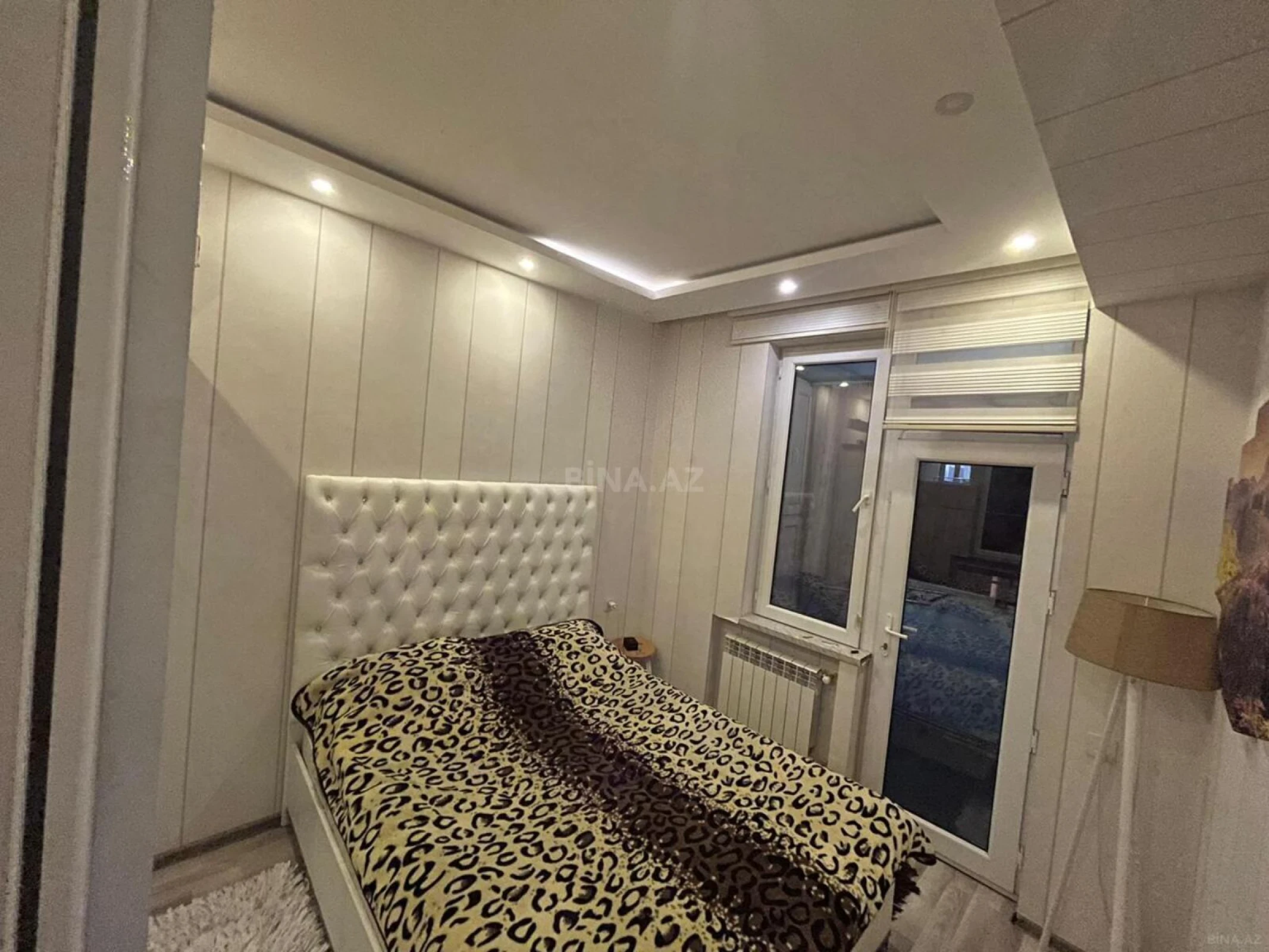 Satılır 3 otaqlı mənzil 55 m²