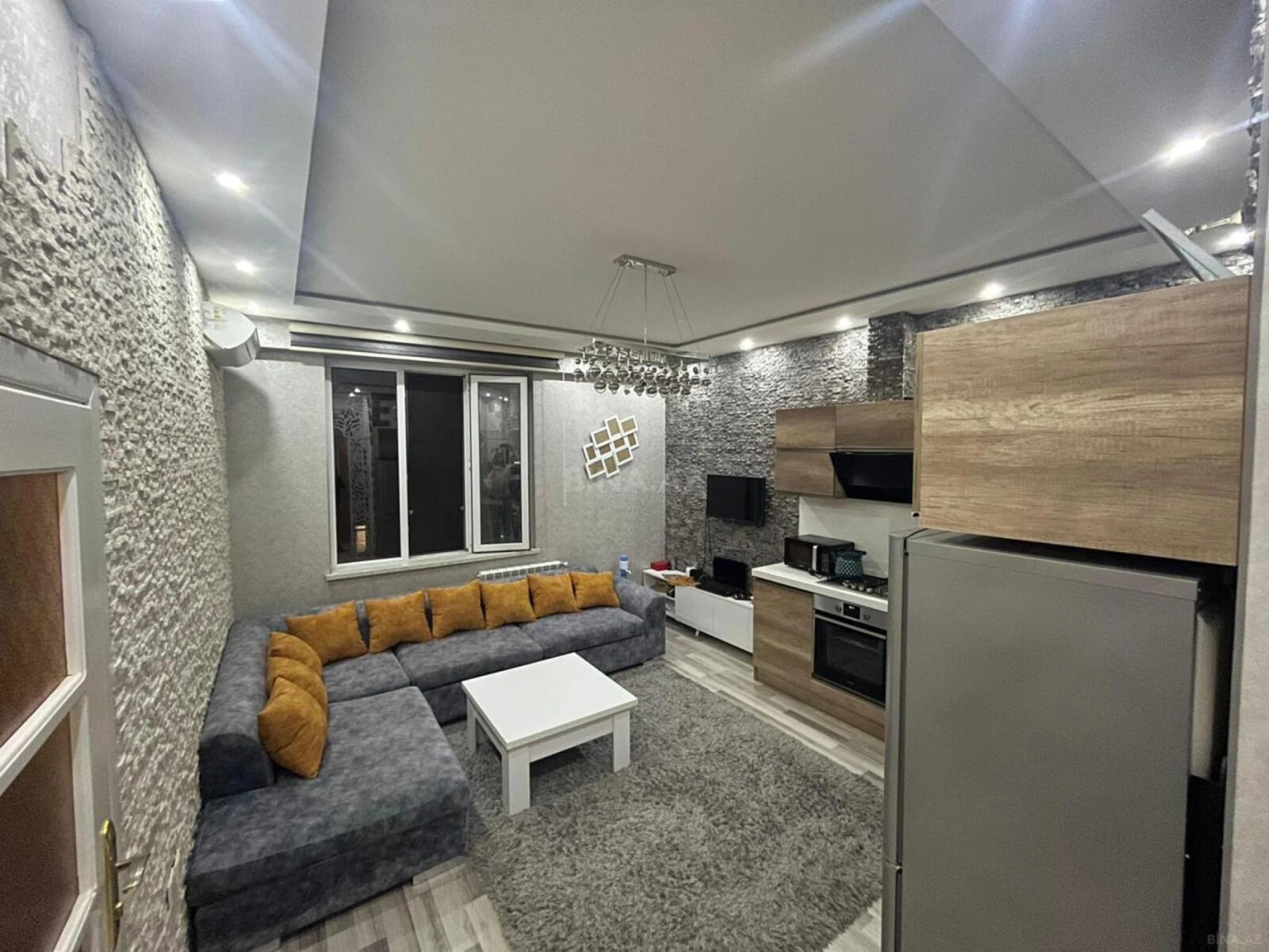 Satılır 3 otaqlı mənzil 55 m²