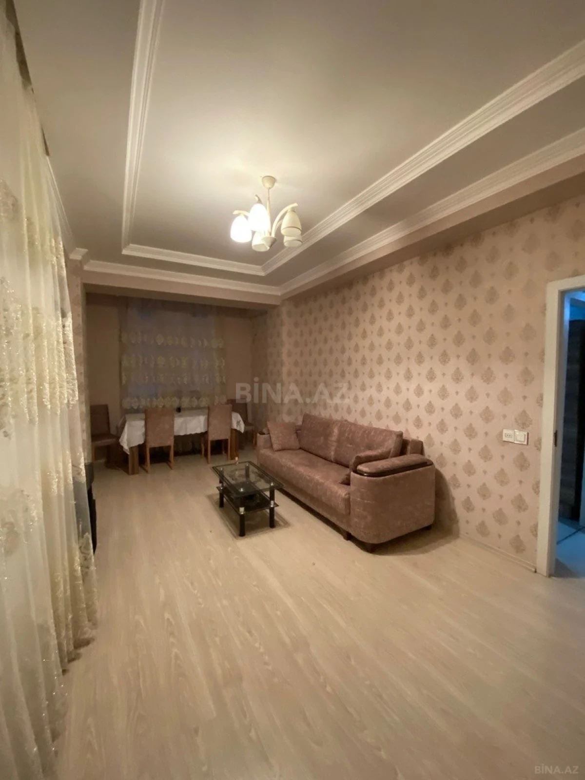 Kirayə verilir 2 otaqlı mənzil 100 m²