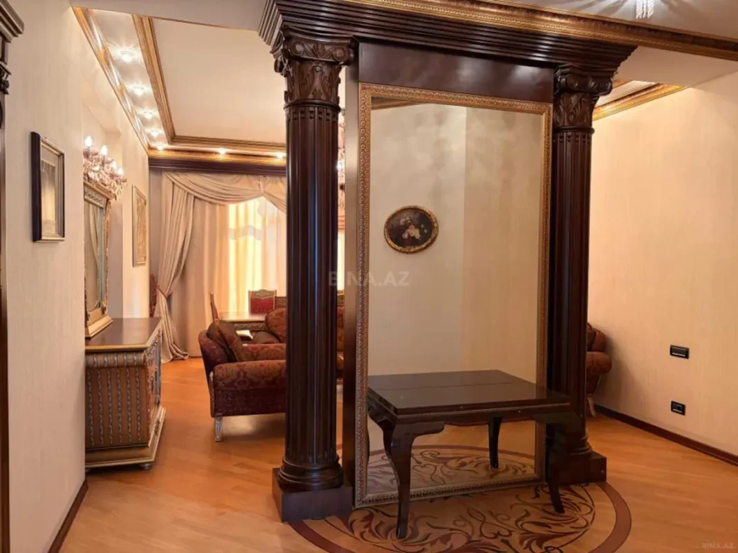 Kirayə verilir 2 otaqlı mənzil 92.4 m²