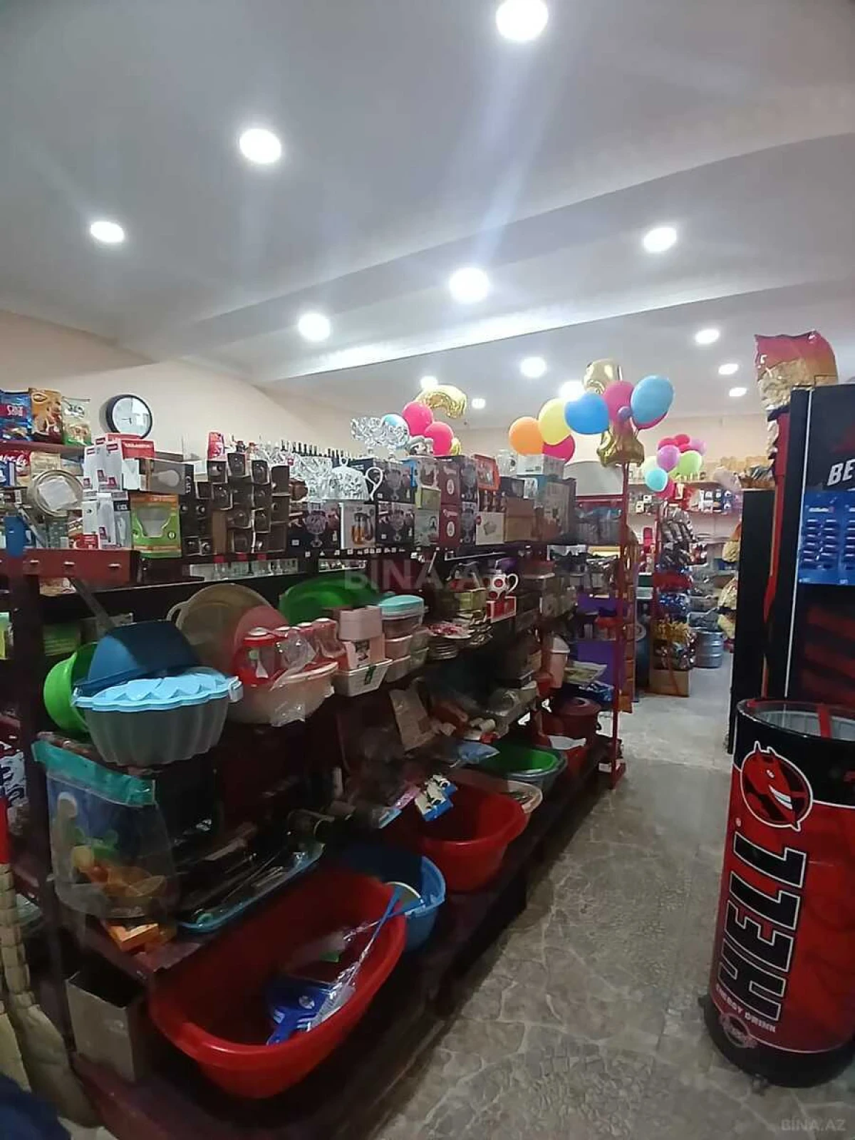 Satılır 5 otaqlı həyət evi 180 m²