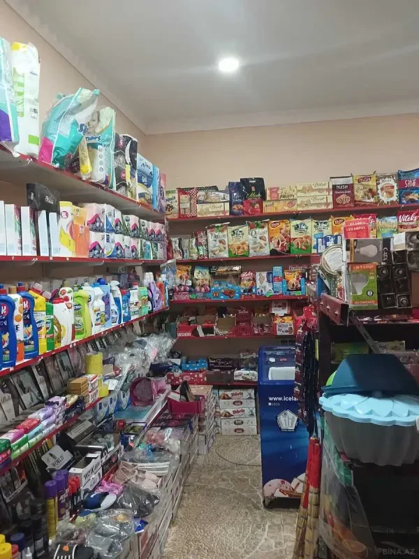 Satılır 5 otaqlı həyət evi 180 m²