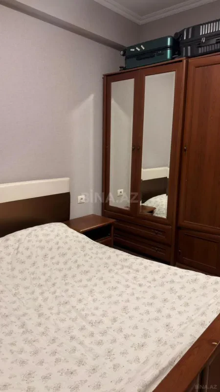 Kirayə verilir 2 otaqlı mənzil 65 m²