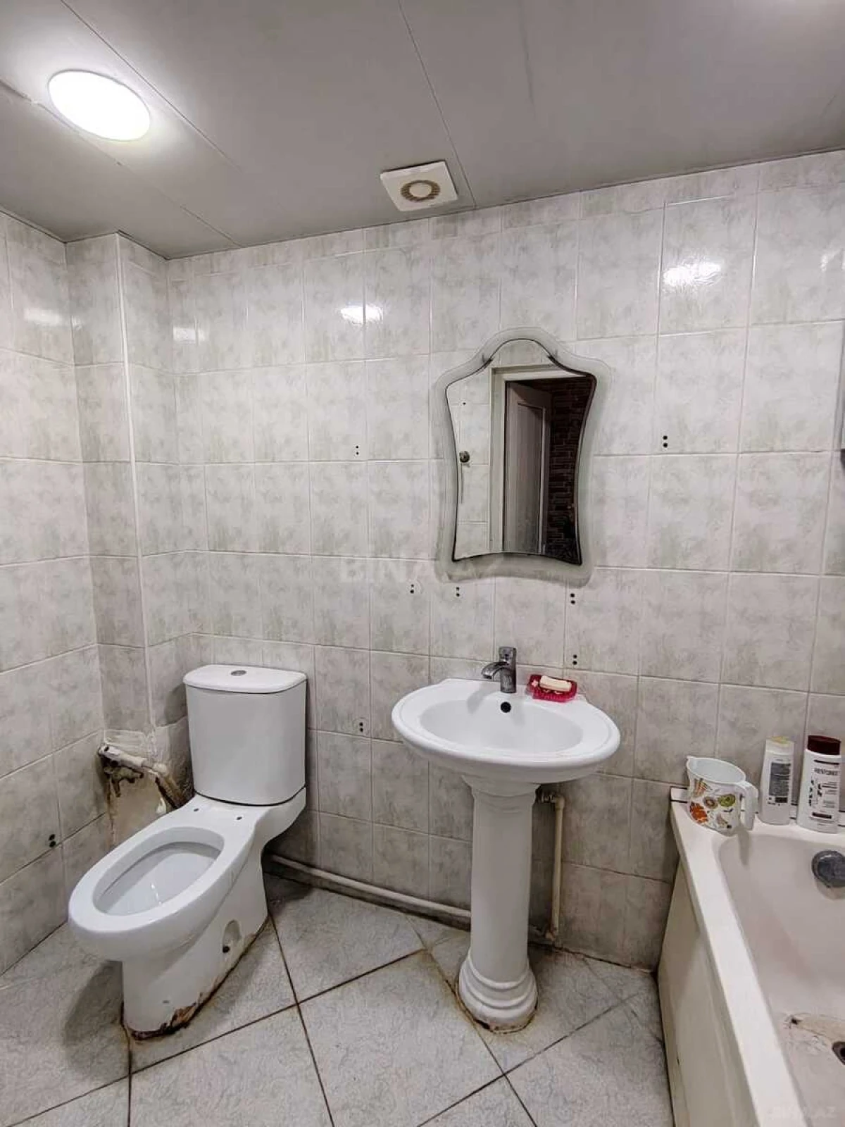 Satılır 3 otaqlı mənzil 84 m²