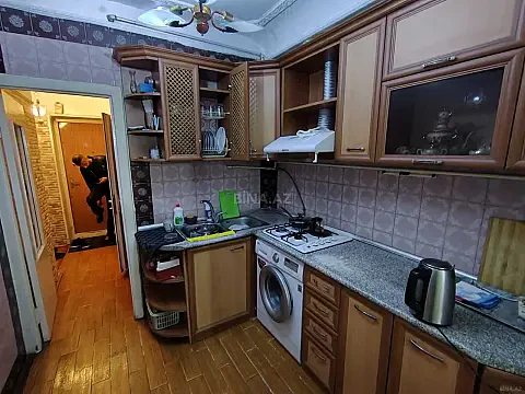 Satılır 3 otaqlı mənzil 84 m²