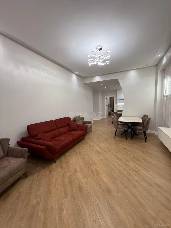 Kirayə verilir 3 otaqlı mənzil 100 m²