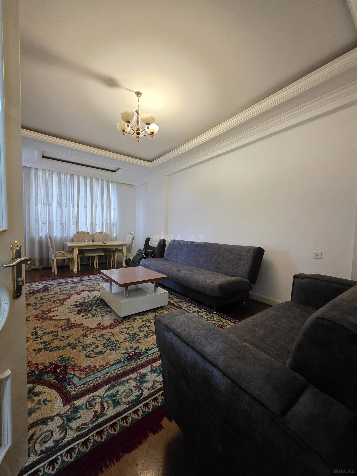 Kirayə verilir 2 otaqlı mənzil 65 m²