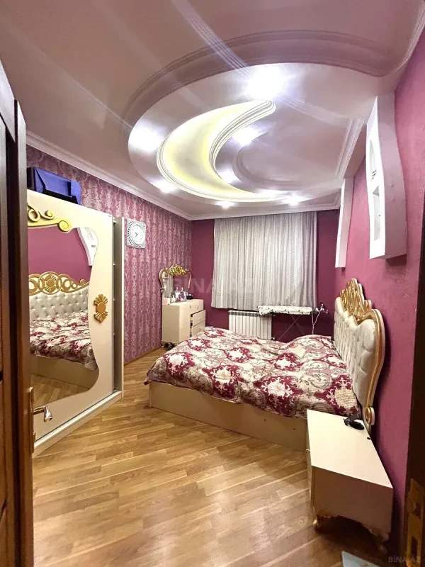 Kirayə verilir 4 otaqlı mənzil 124 m²