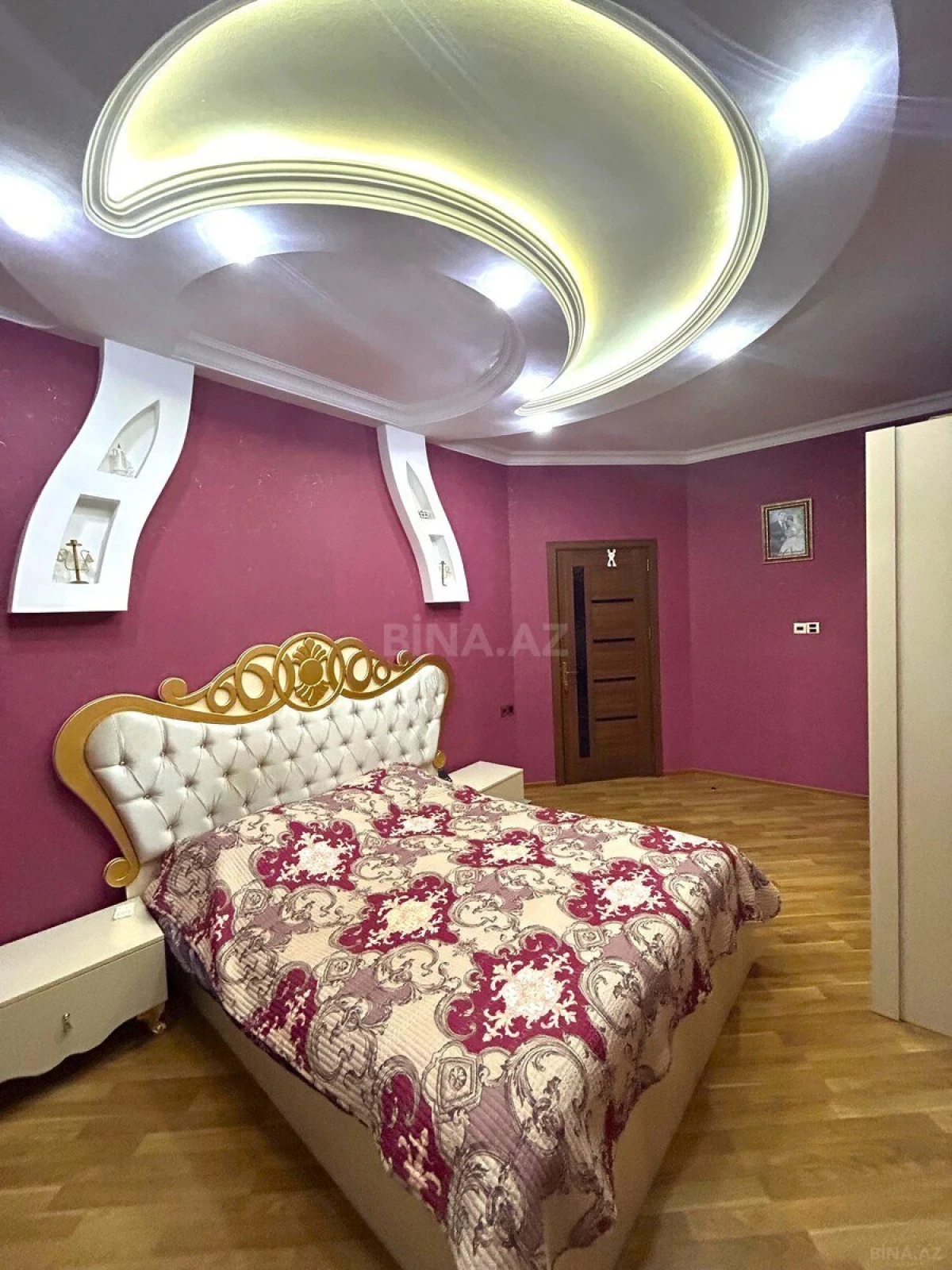Kirayə verilir 4 otaqlı mənzil 124 m²