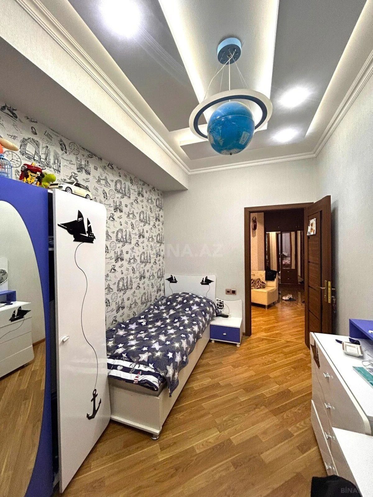 Kirayə verilir 4 otaqlı mənzil 124 m²