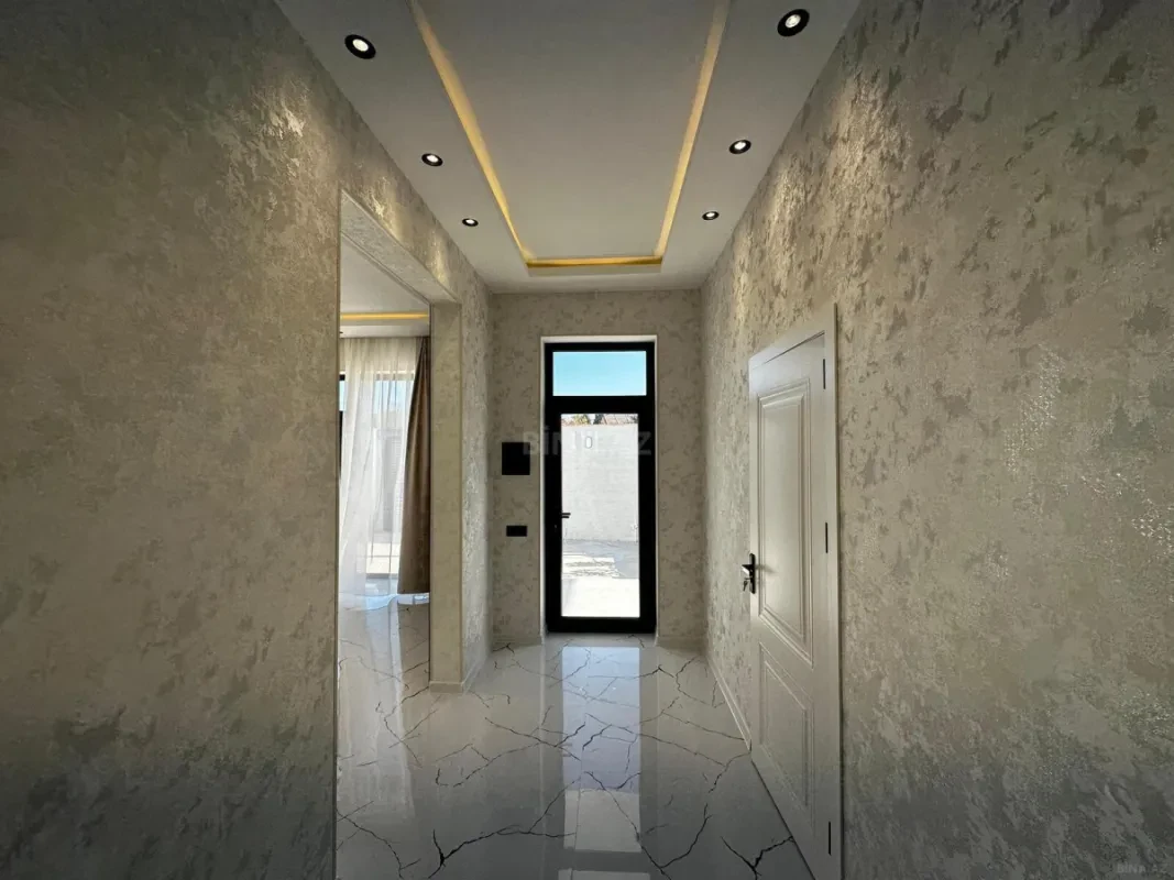 Satılır 4 otaqlı həyət evi 130 m²