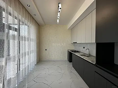 Satılır 4 otaqlı həyət evi 130 m²
