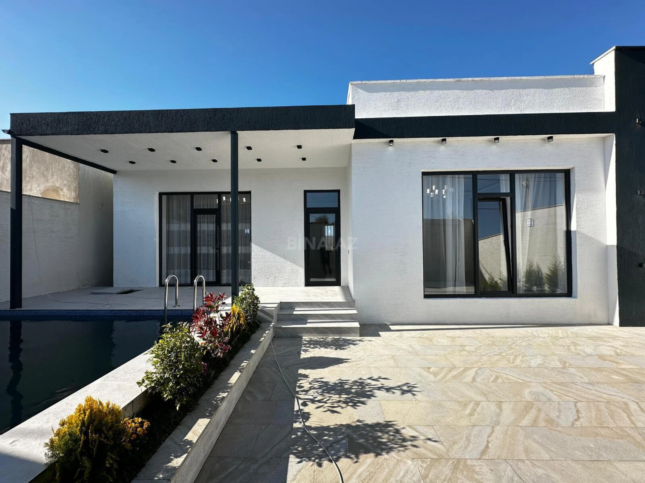 Satılır 4 otaqlı həyət evi 130 m²