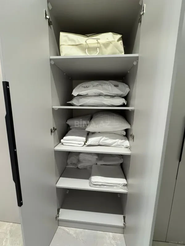Kirayə verilir 1 otaqlı mənzil 60 m²