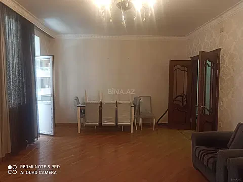 Kirayə verilir 3 otaqlı mənzil 145 m²
