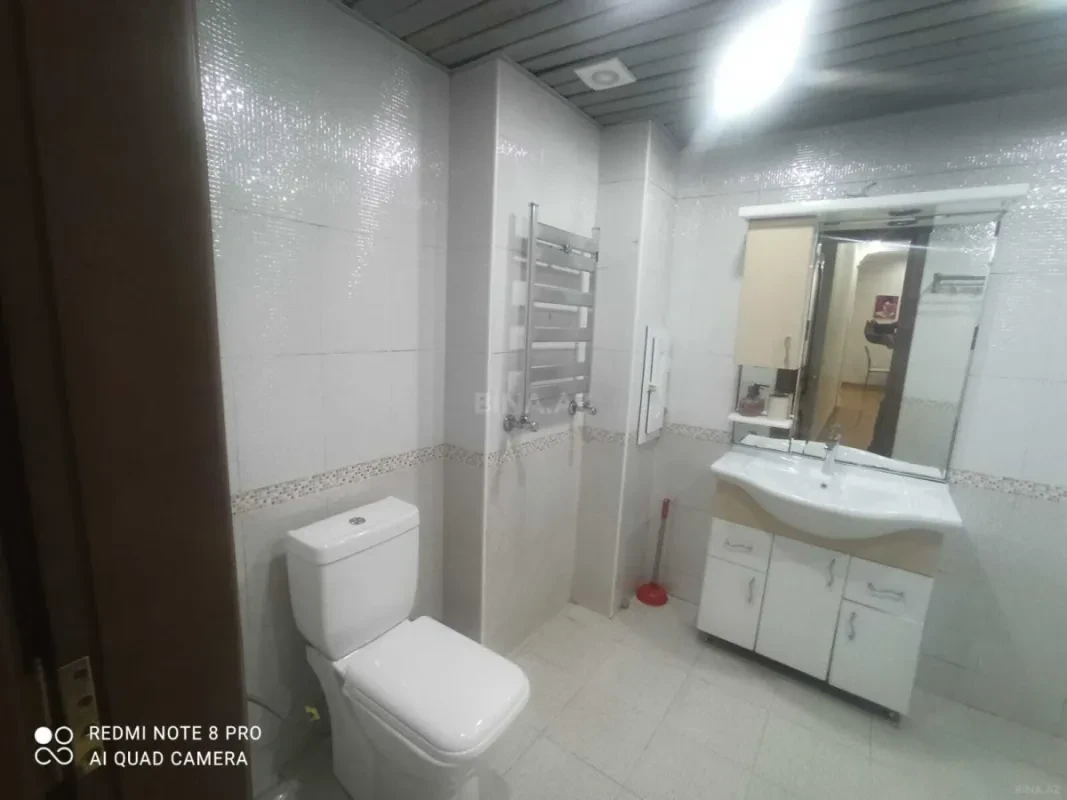 Kirayə verilir 3 otaqlı mənzil 145 m²