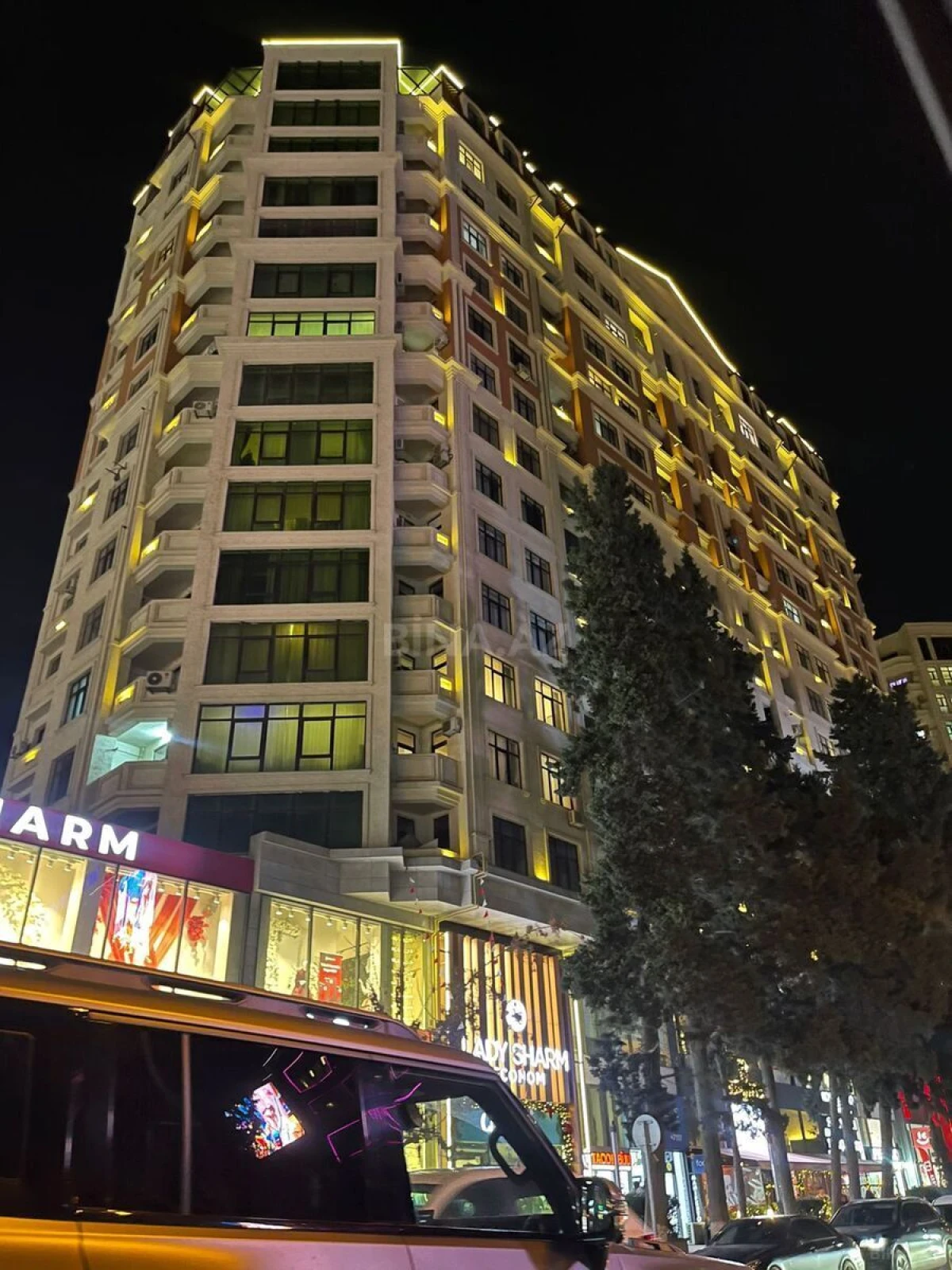 Kirayə verilir 3 otaqlı mənzil 126 m²