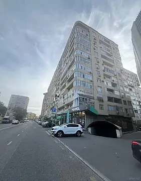Satılır 3 otaqlı mənzil 125 m² — Bakı, Badamdar 3 otaq 125.00 m²