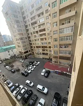Satılır 3 otaqlı mənzil 125 m²