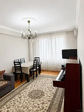 Satılır 2 otaqlı mənzil 70 m² — Bakı, İnşaatçılar 2 otaq 70.00 m²