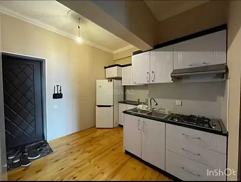 Kirayə verilir 2 otaqlı mənzil 66 m²