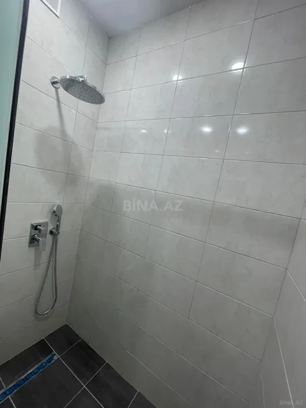 Kirayə verilir 4 otaqlı mənzil 175 m²