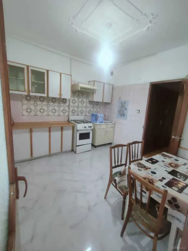 Kirayə verilir 3 otaqlı mənzil 80 m²