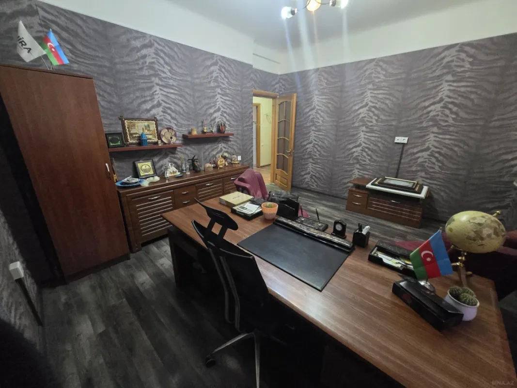 Kirayə verilir 4 otaqlı ofis 120 m²