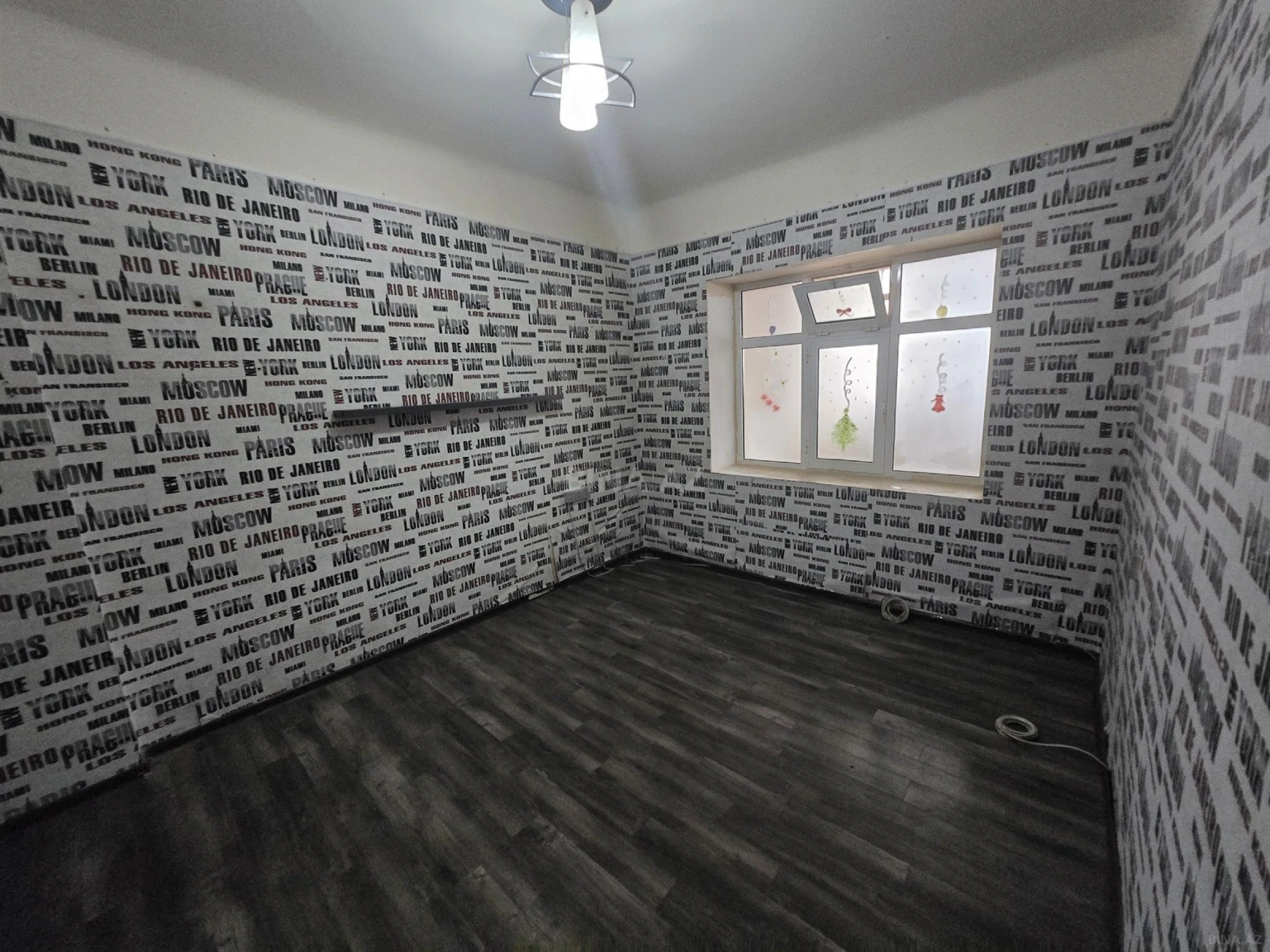 Kirayə verilir 4 otaqlı ofis 120 m²