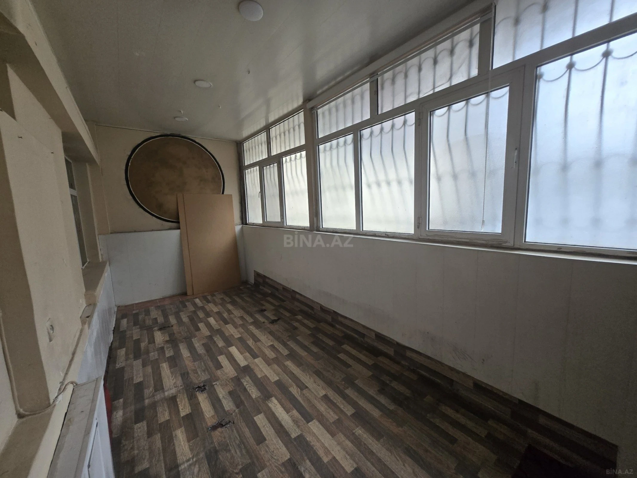 Kirayə verilir 4 otaqlı ofis 120 m²