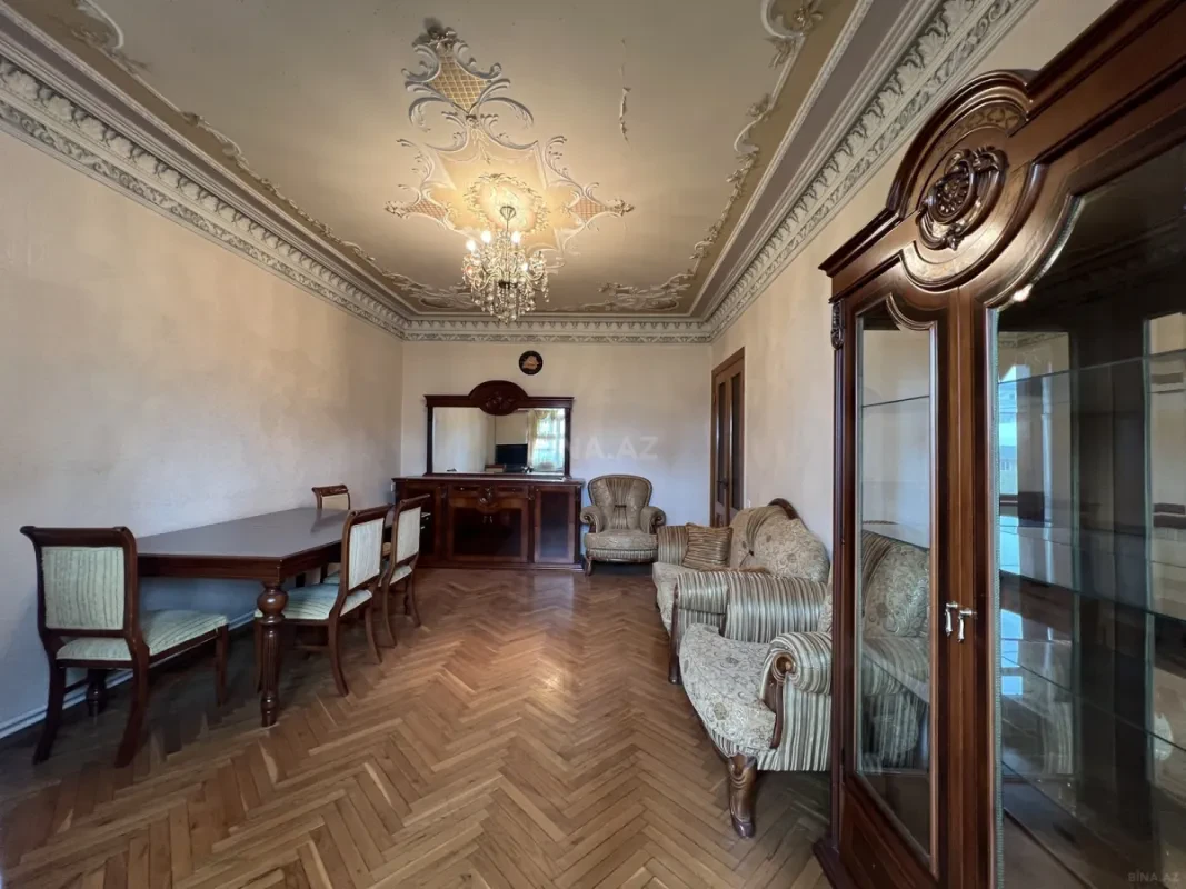 Satılır 3 otaqlı mənzil 90 m²