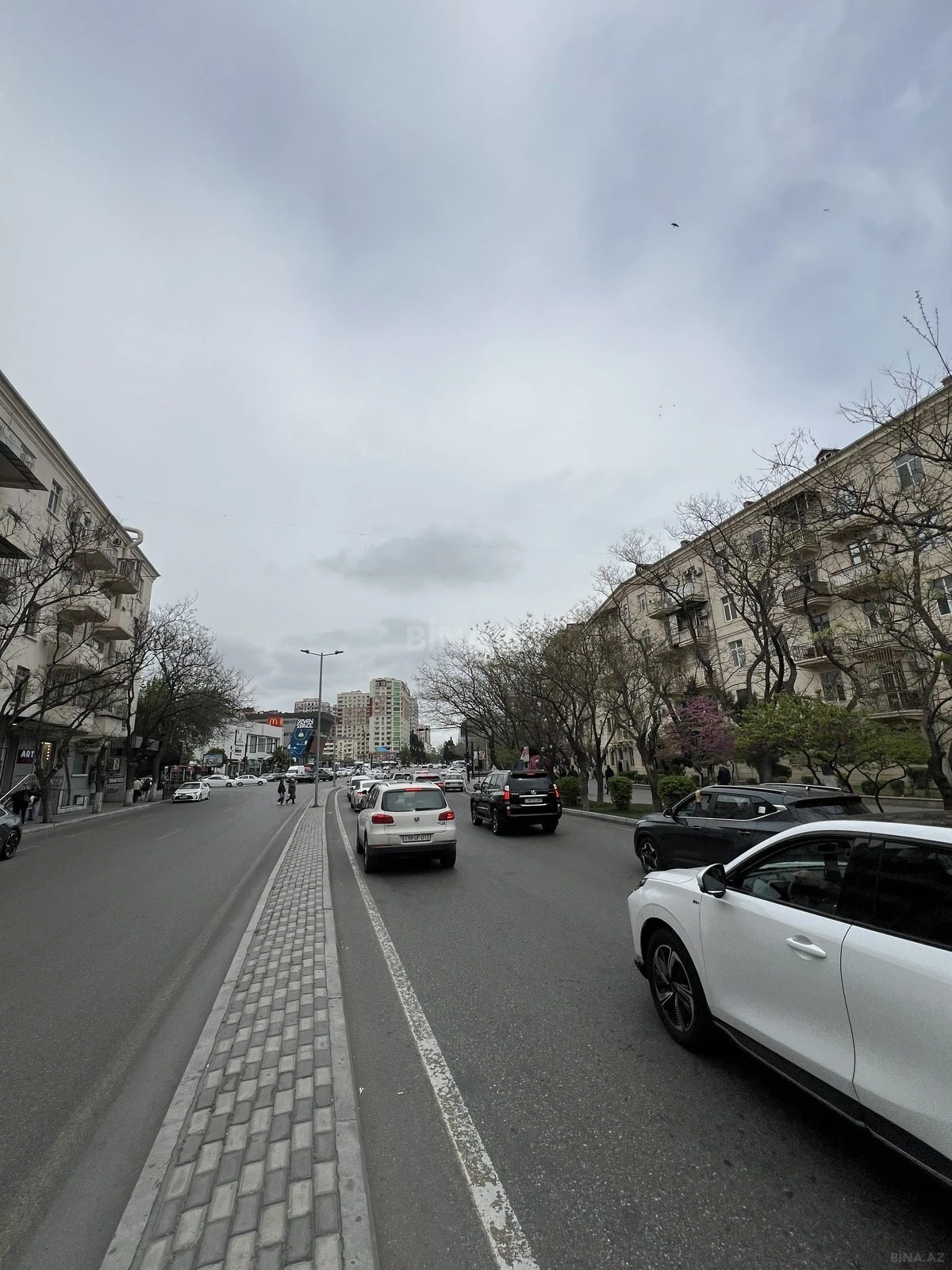 Satılır 3 otaqlı mənzil 90 m²