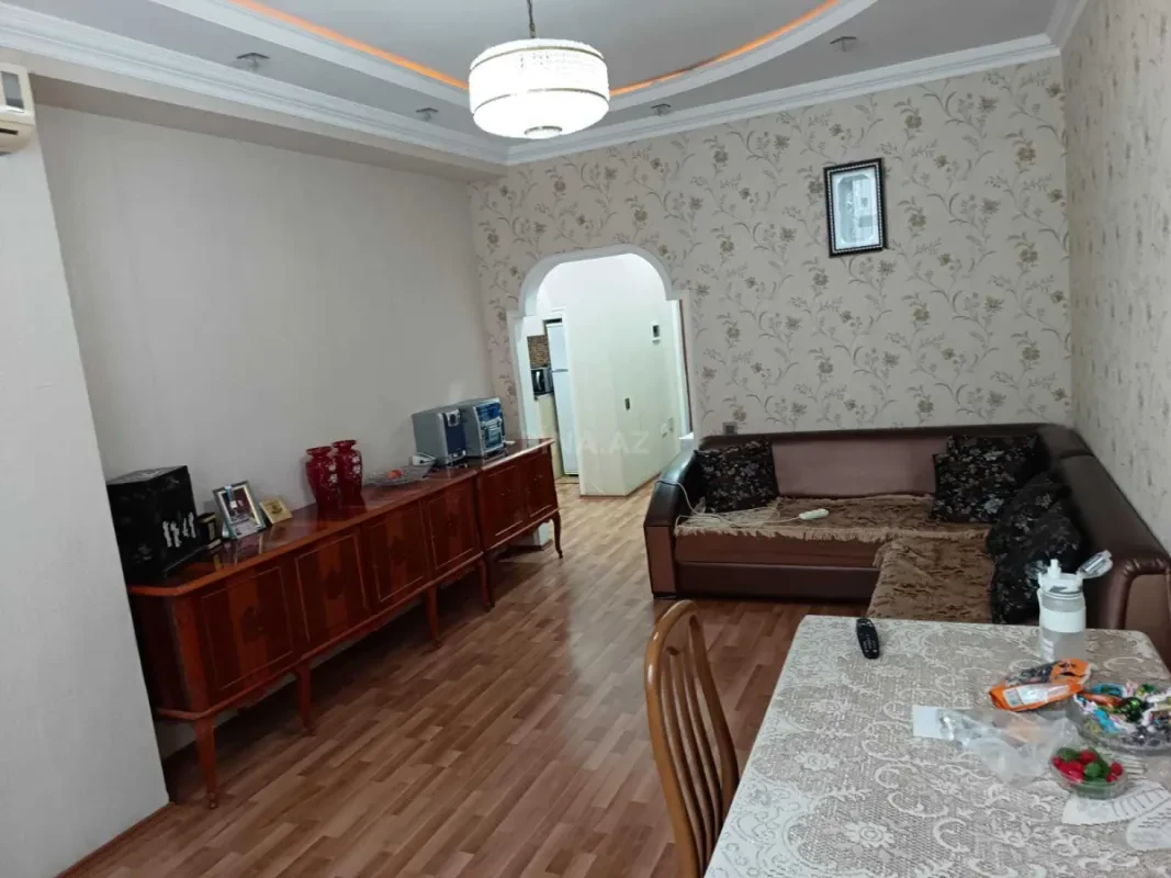 Satılır 2 otaqlı mənzil 54 m²