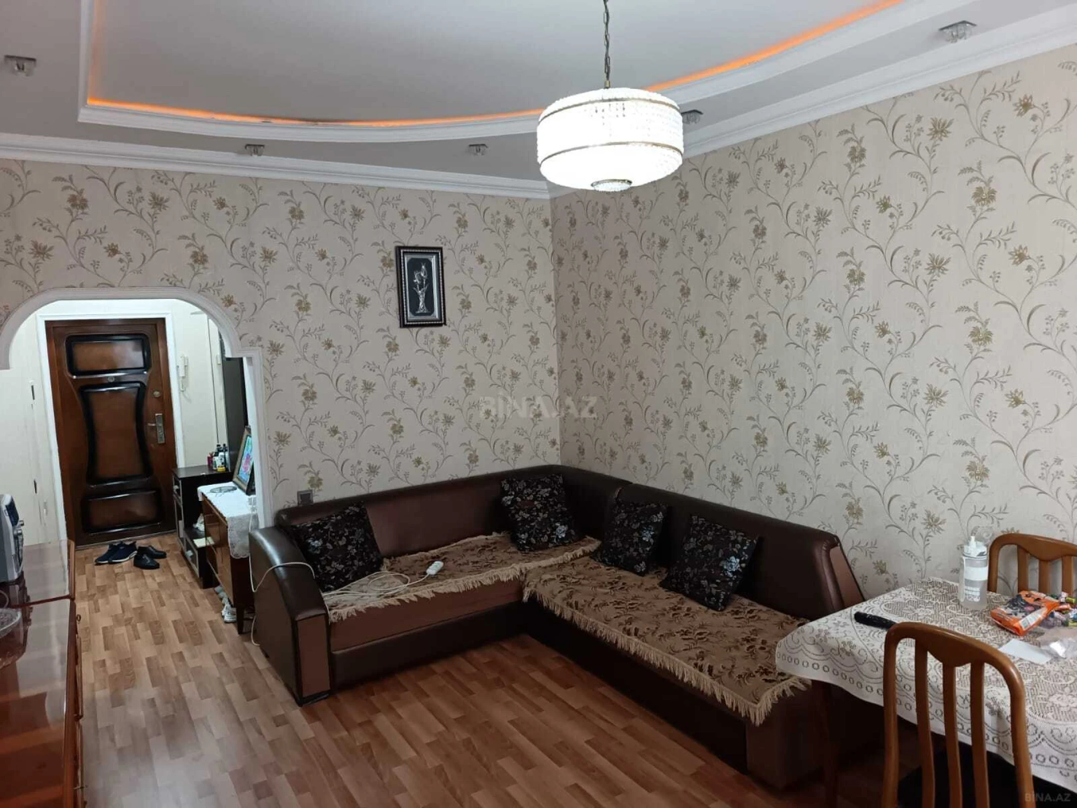 Satılır 2 otaqlı mənzil 54 m²