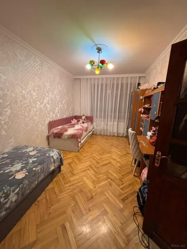 Satılır 3 otaqlı mənzil 60 m²
