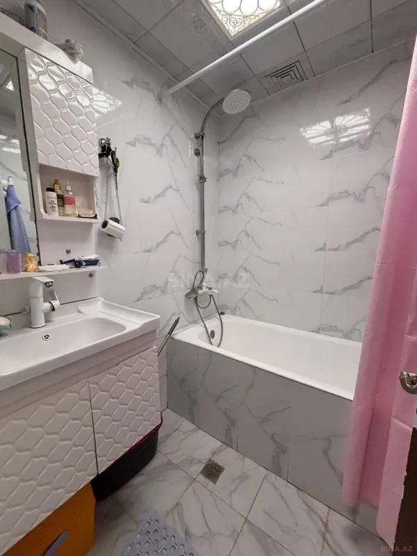 Satılır 3 otaqlı mənzil 60 m²