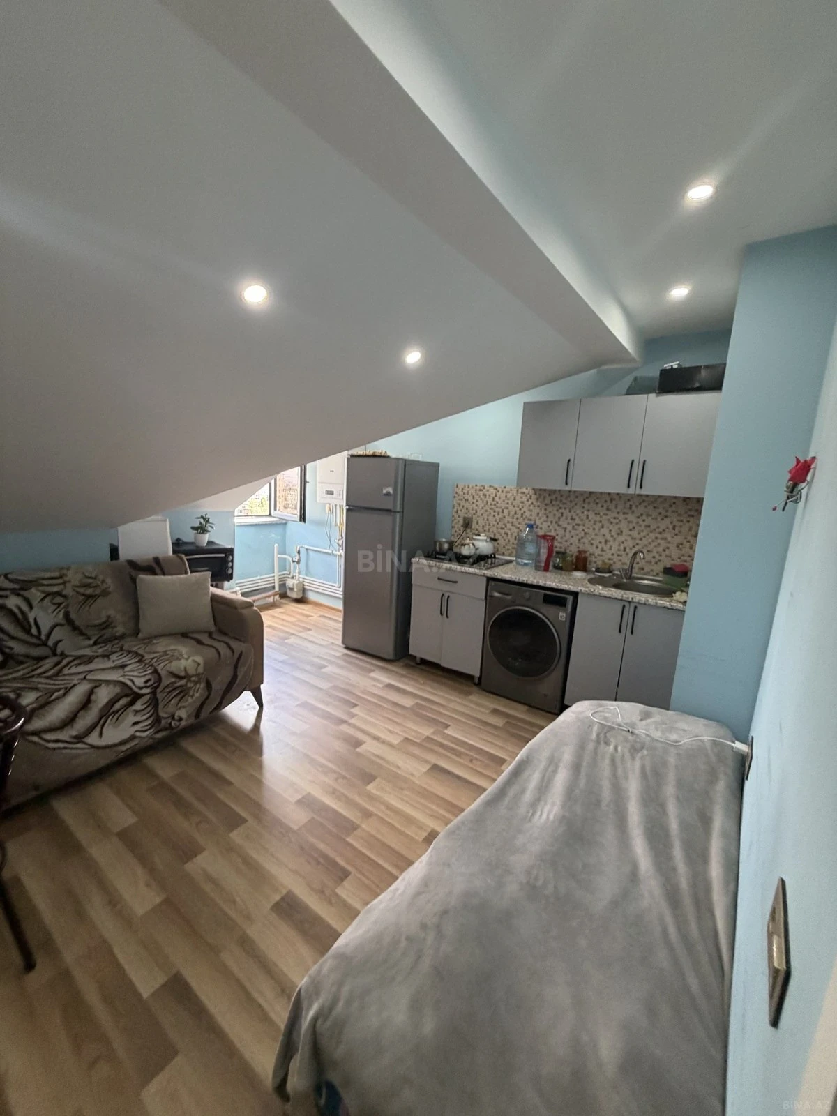 Satılır 2 otaqlı mənzil 51 m²