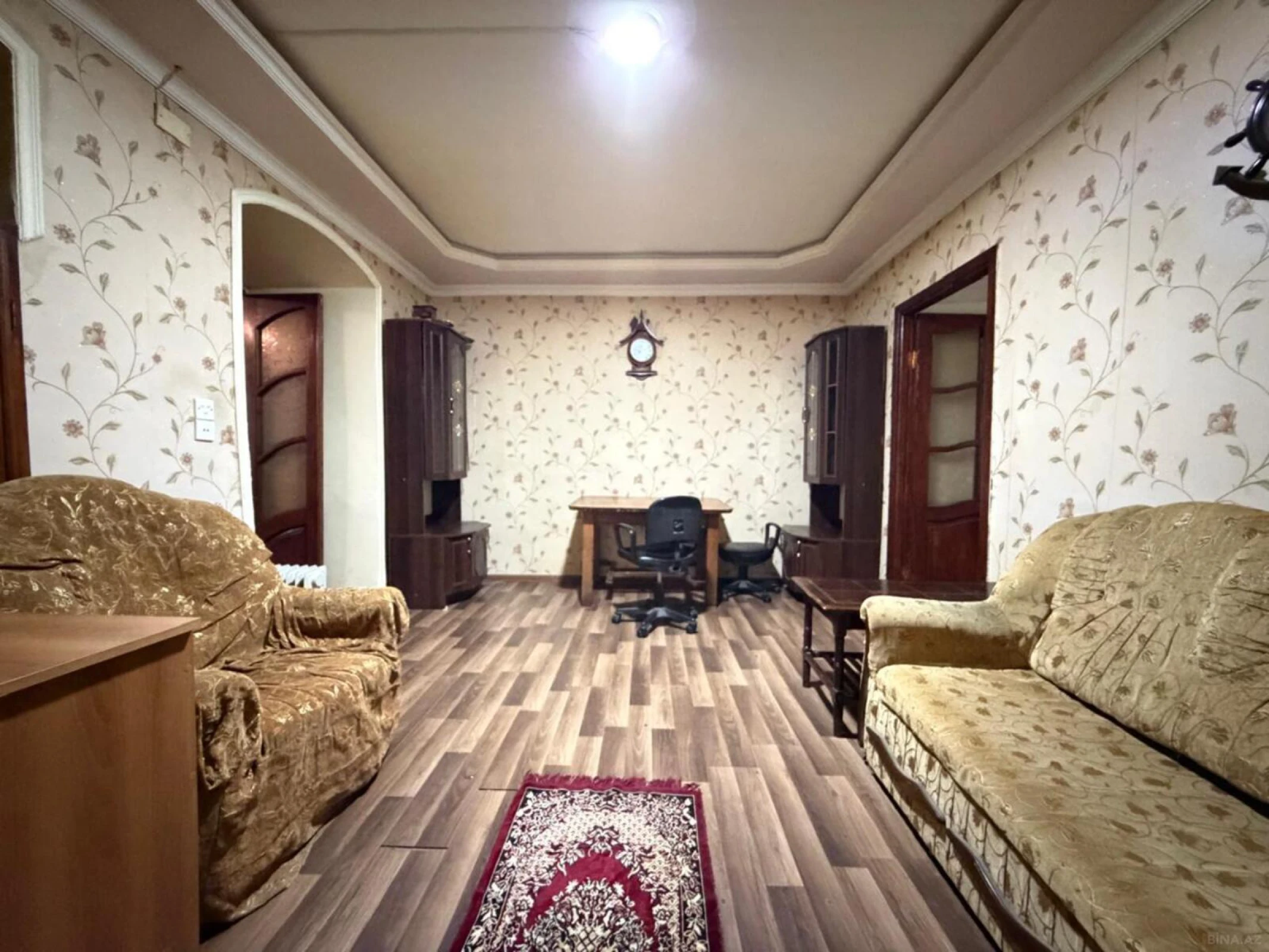 Kirayə verilir 2 otaqlı mənzil 65 m²
