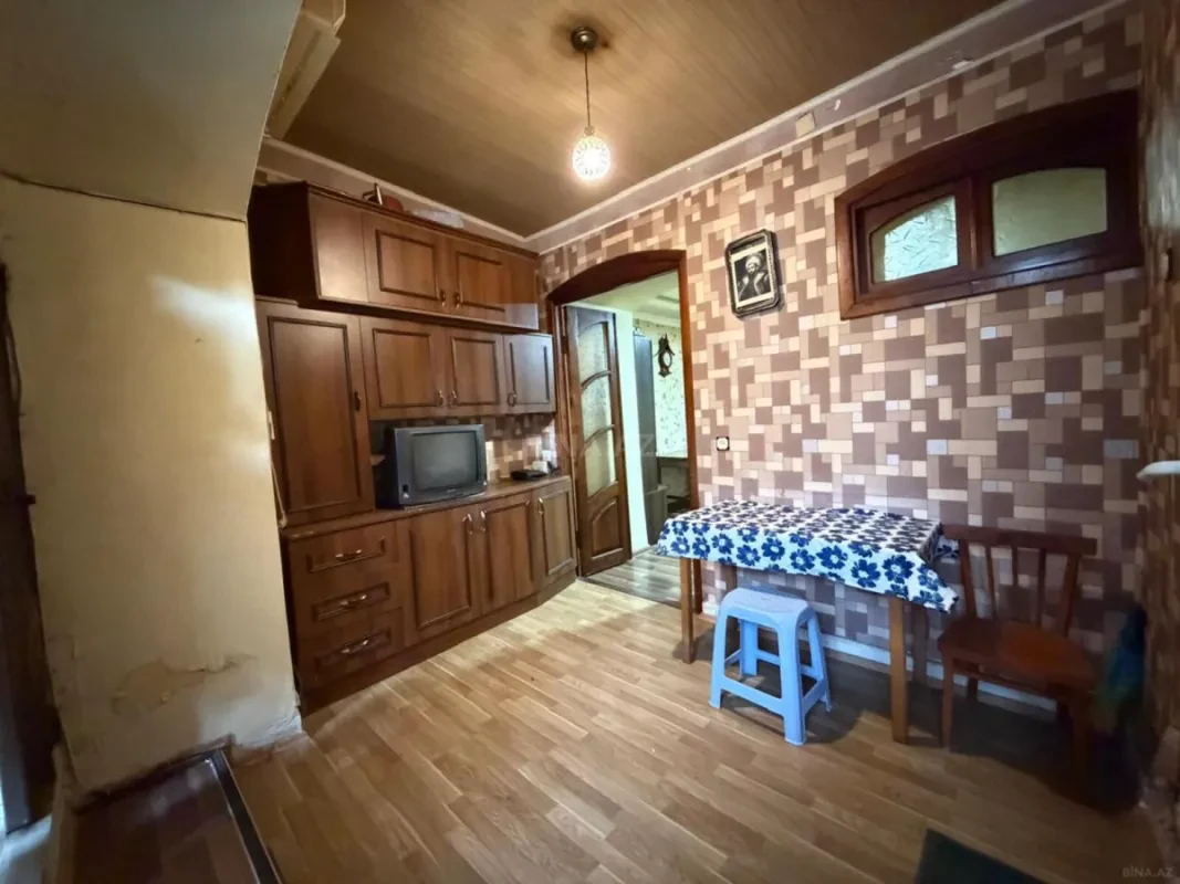 Kirayə verilir 2 otaqlı mənzil 65 m²