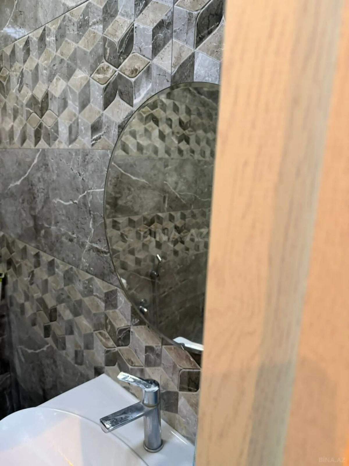 Kirayə verilir 3 otaqlı mənzil 110 m²
