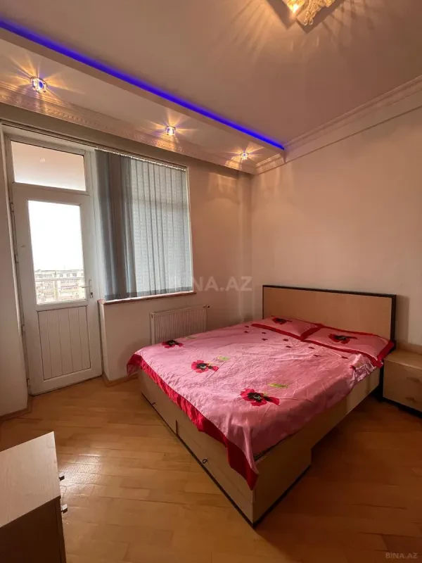 Kirayə verilir 2 otaqlı mənzil 5 m²