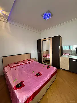 Kirayə verilir 2 otaqlı mənzil 5 m²