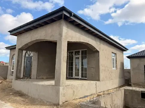 Satılır 3 otaqlı həyət evi 92 m²